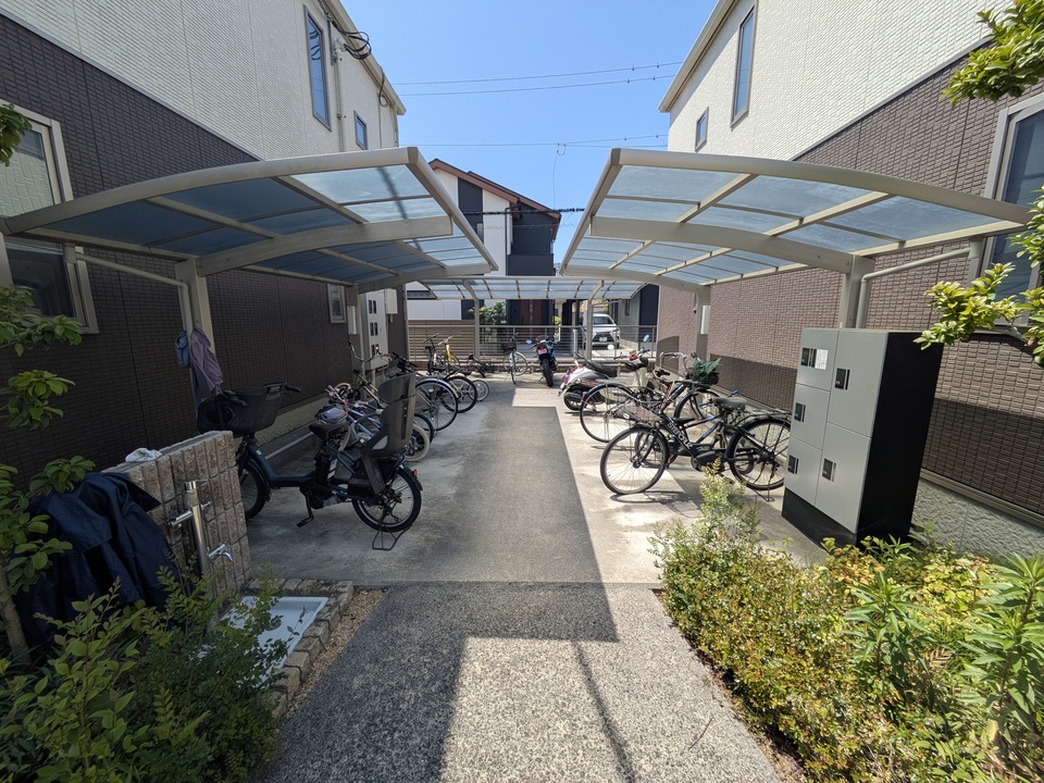 駐輪場