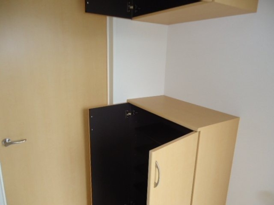 シューズボックス