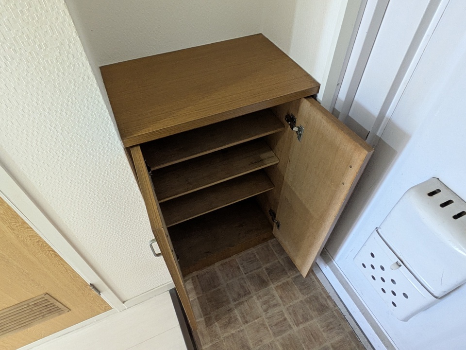 シューズボックス