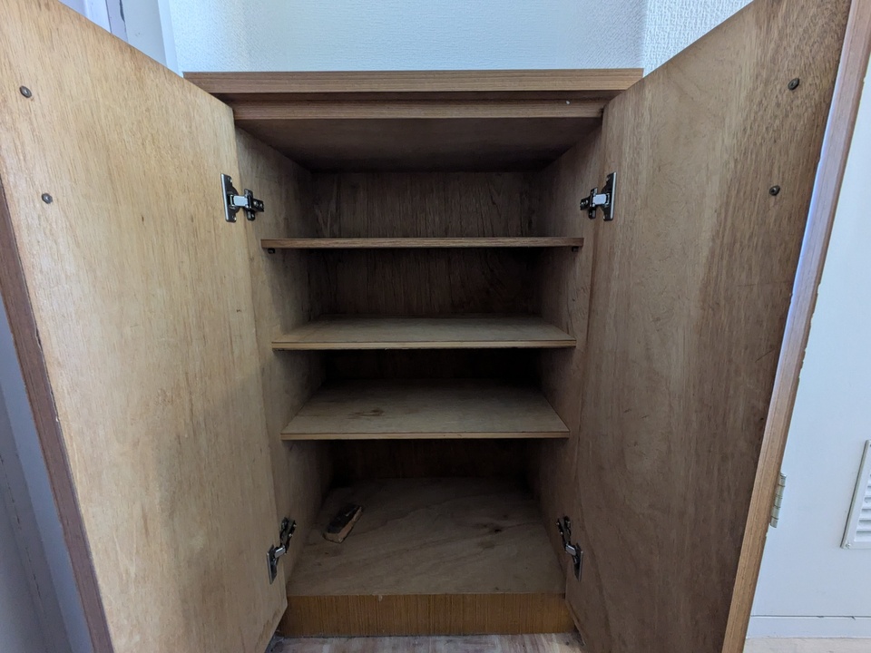 シューズボックス