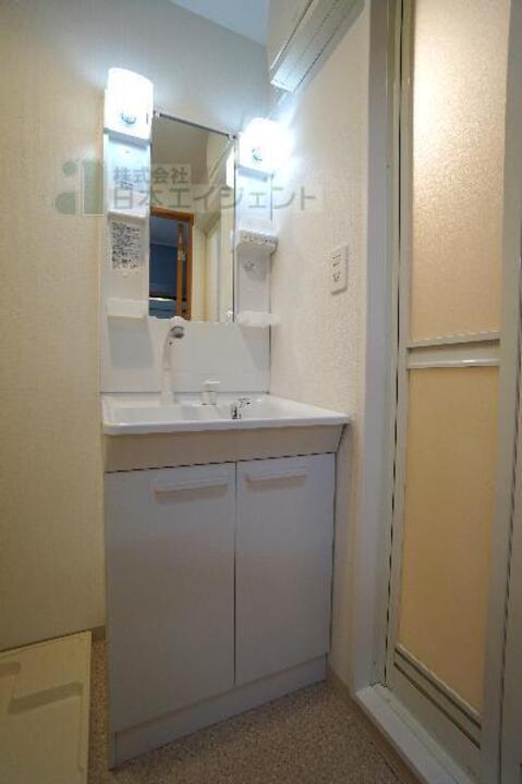 シャンプードレッサー