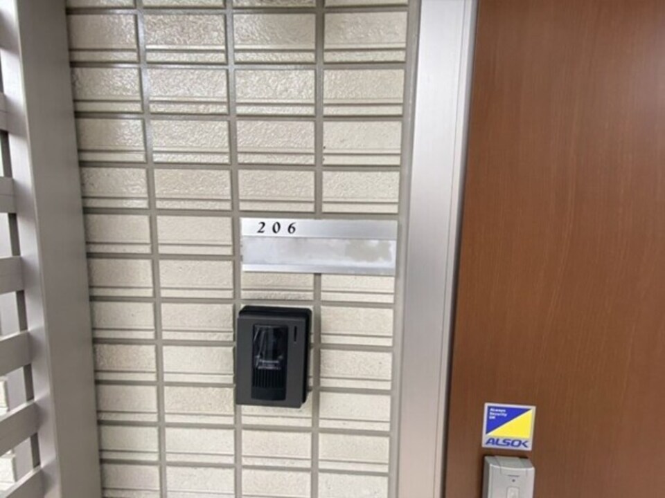 インターホン
