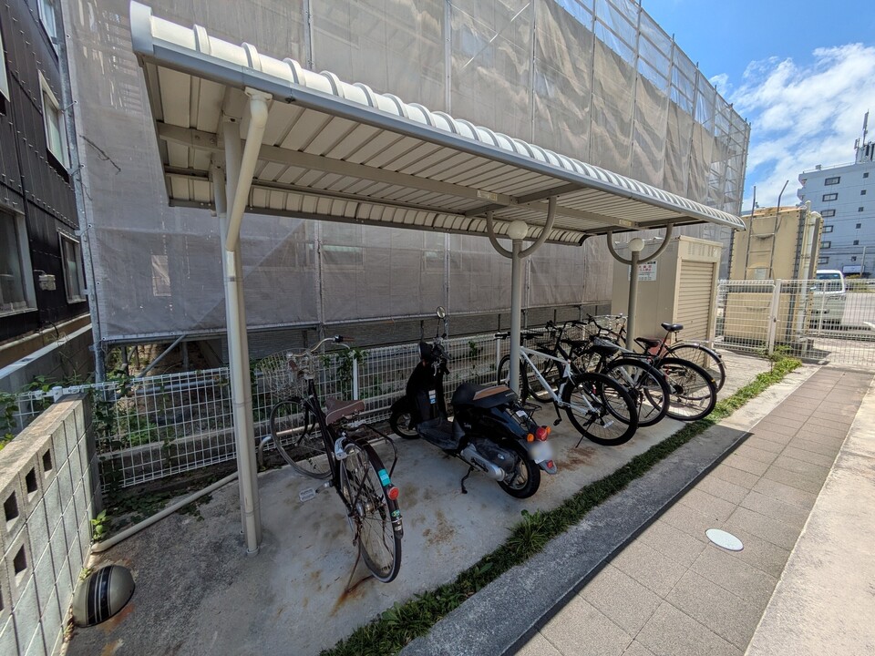 駐輪場