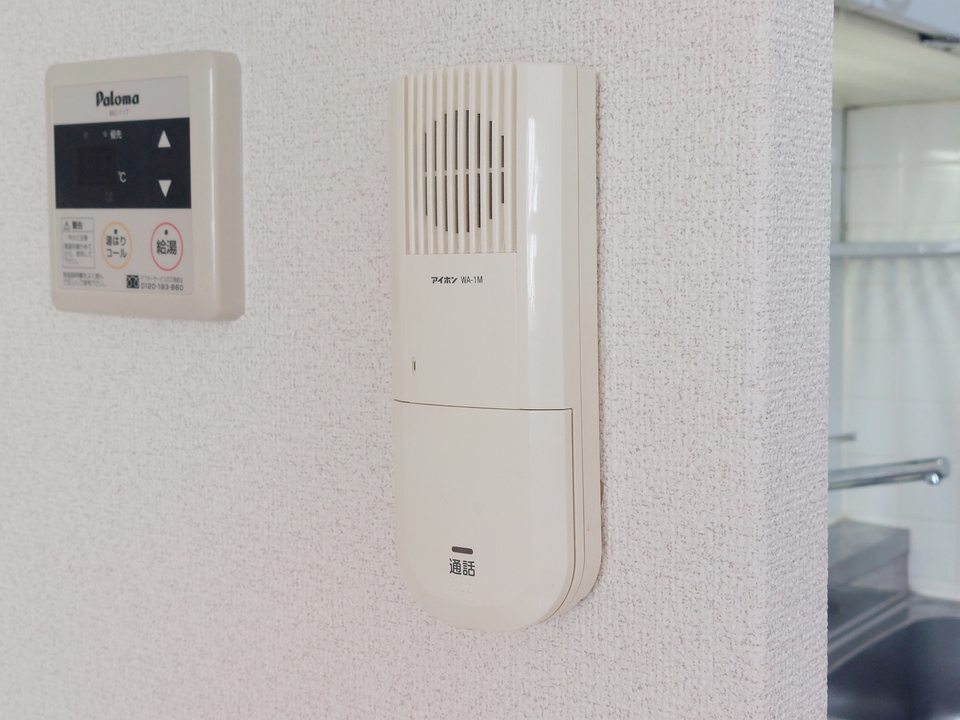 インターホン