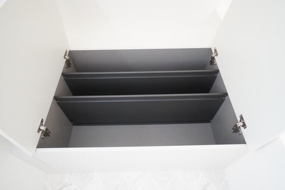 シューズボックス