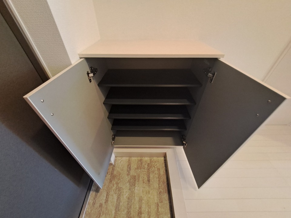 シューズボックス