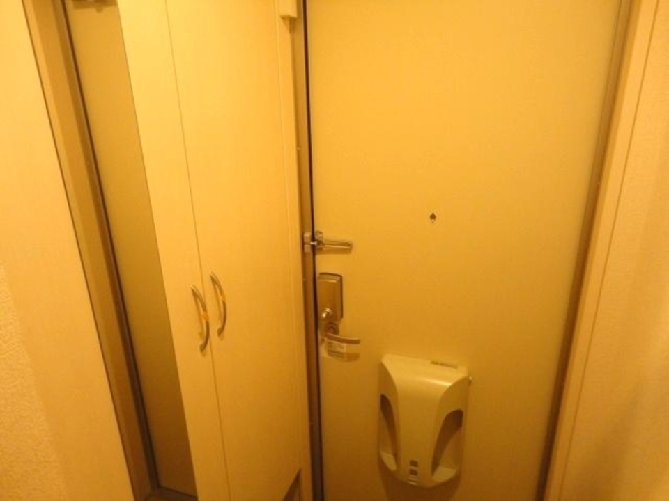 シューズボックス