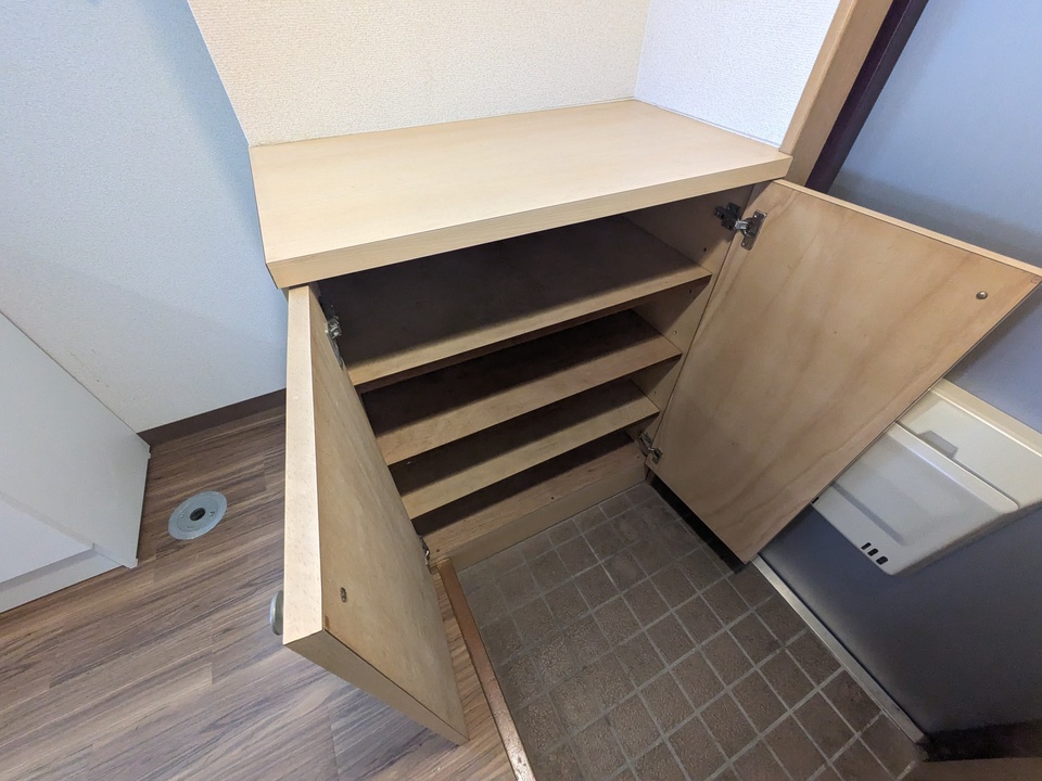 シューズボックス