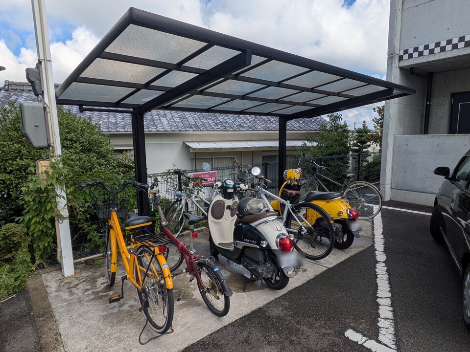 駐輪場
