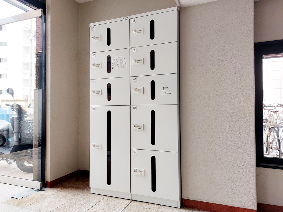 宅配ボックス