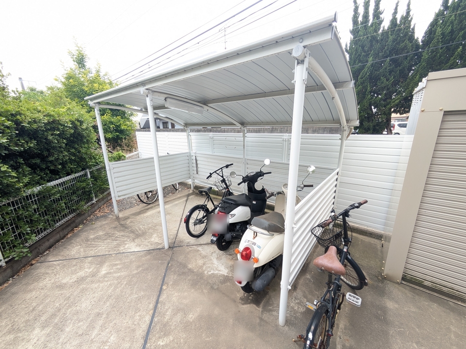 駐輪場