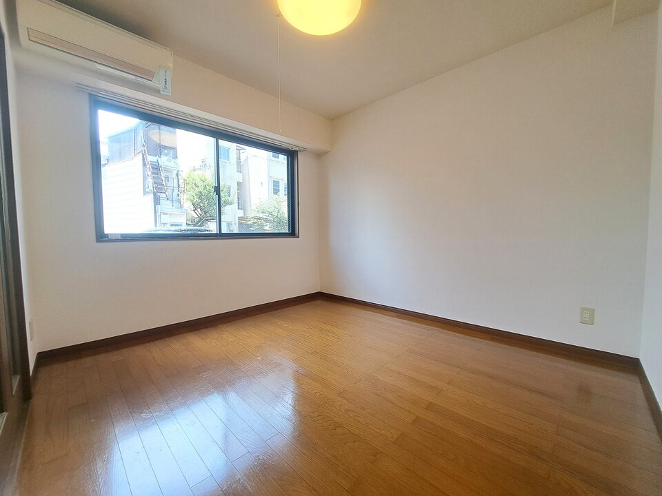 洋室６帖