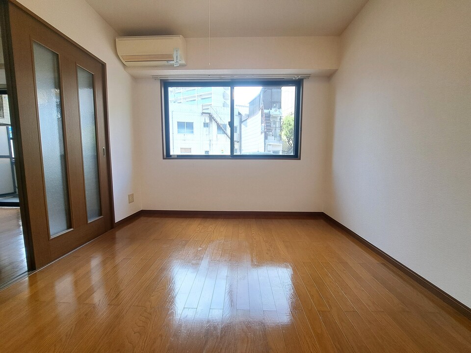 洋室６帖