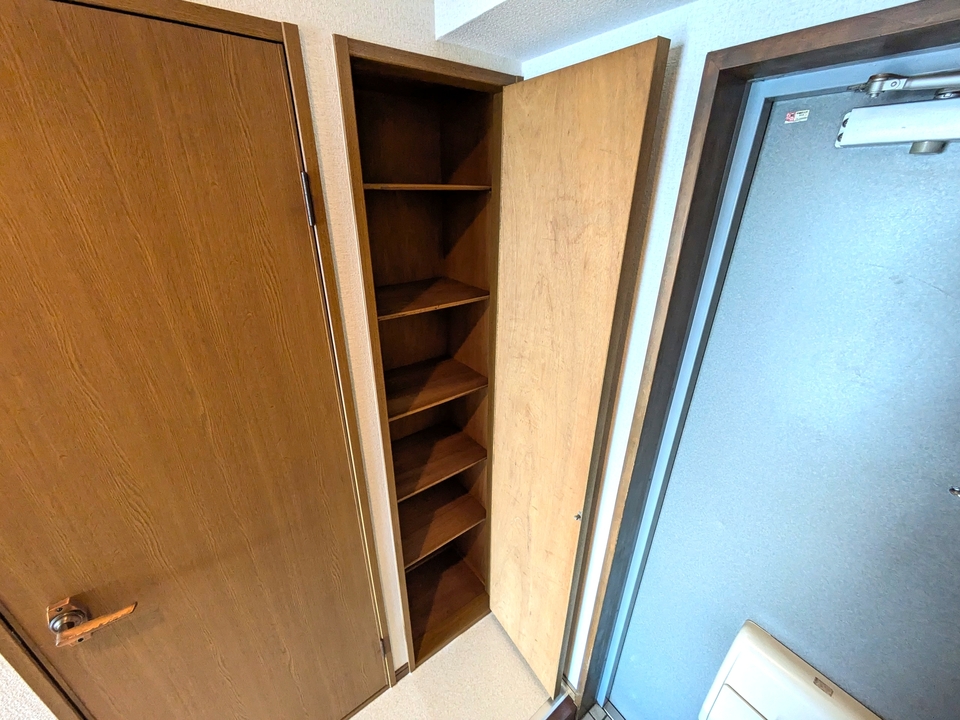 シューズボックス