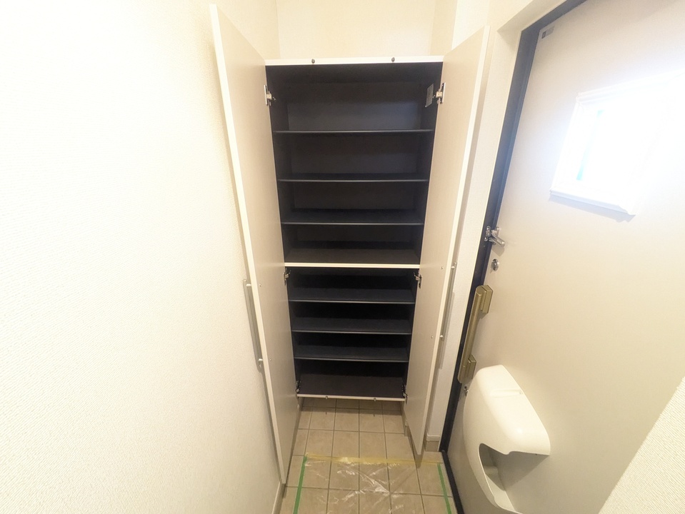 シューズボックス