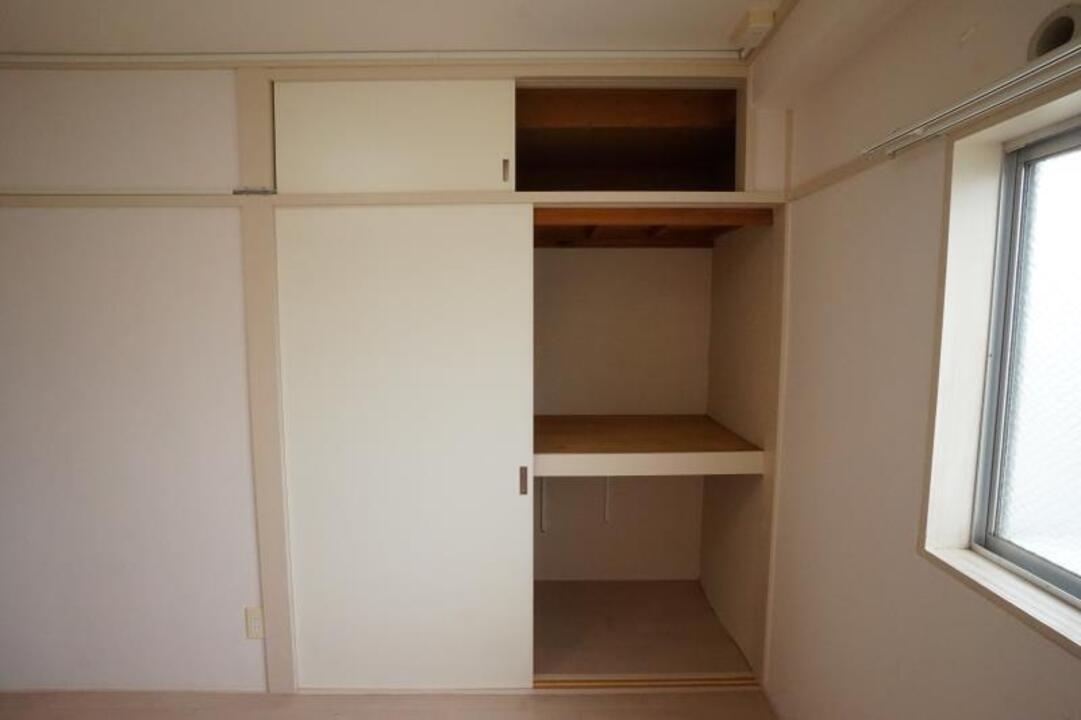 押入れ