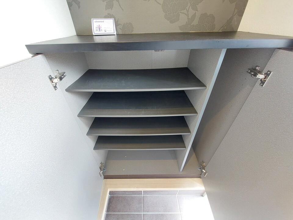 シューズボックス