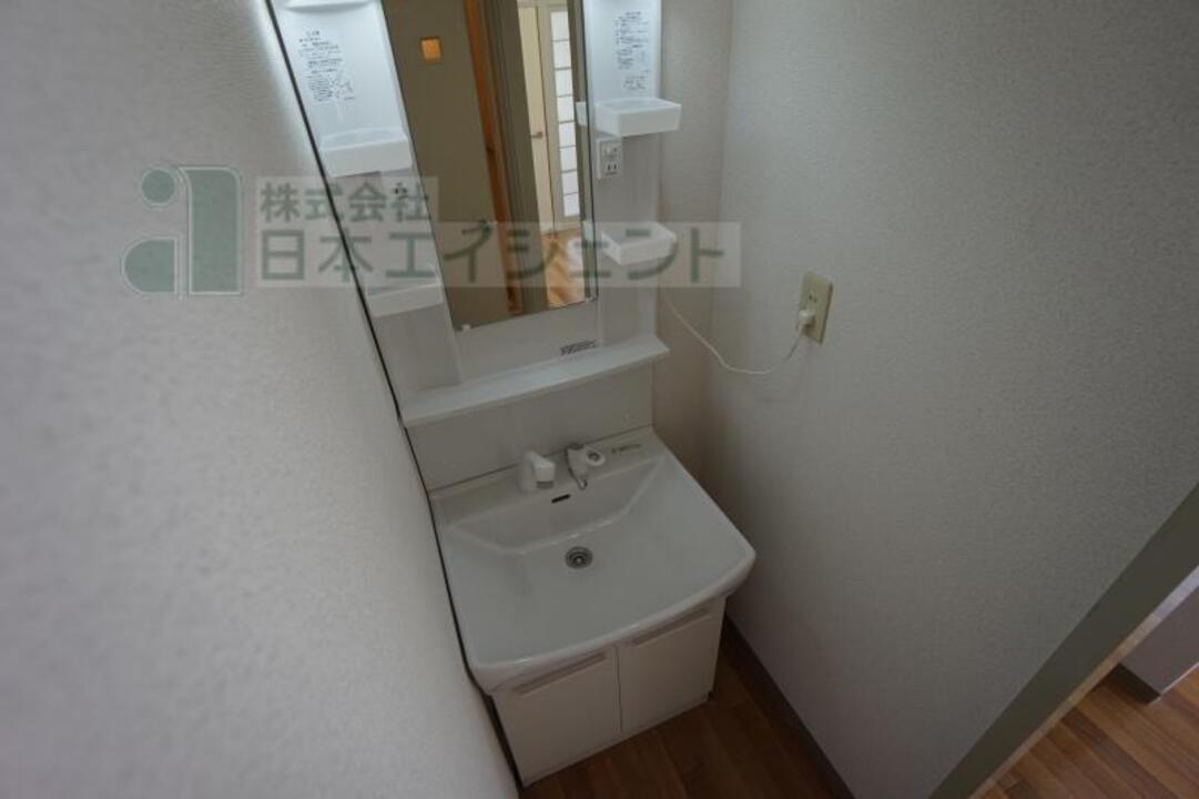 シャンプードレッサー