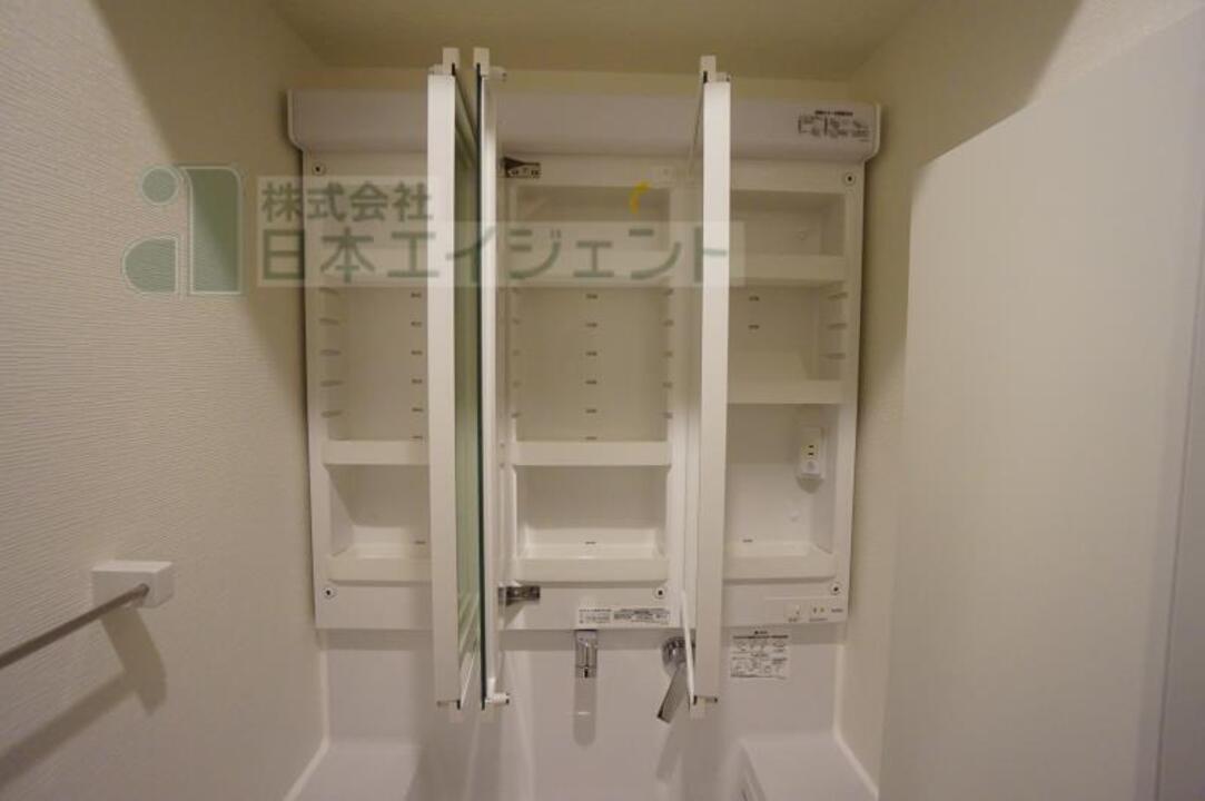 シャンプードレッサー