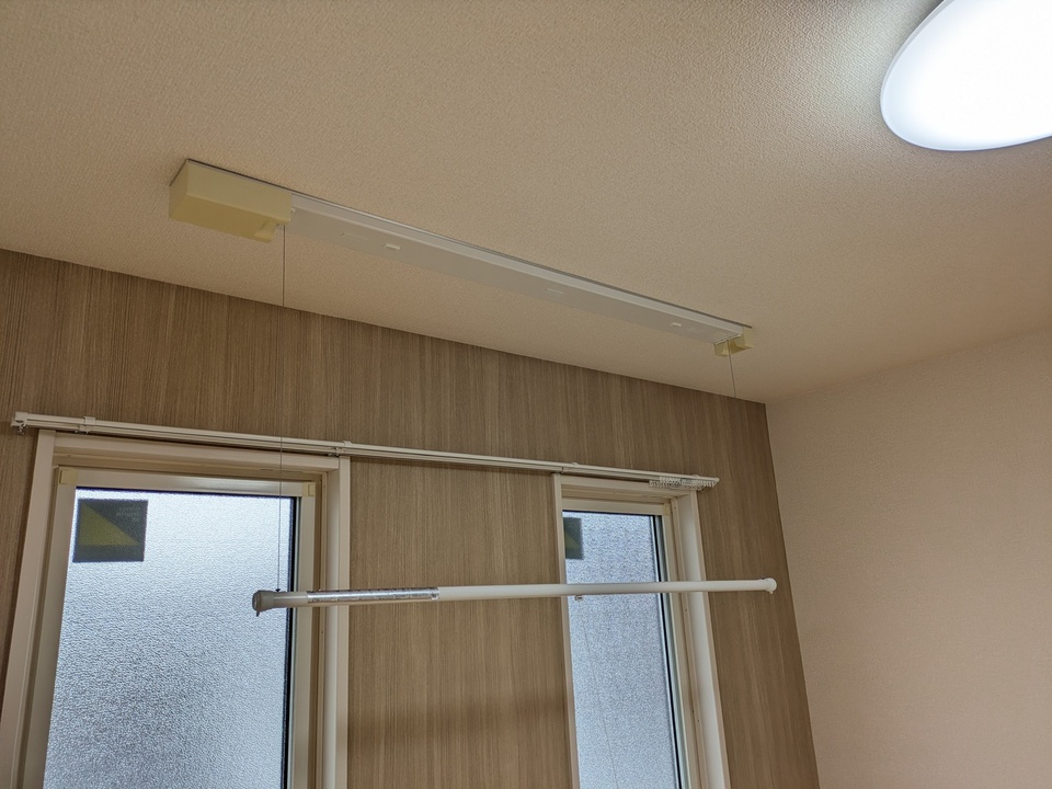 室内物干しユニット