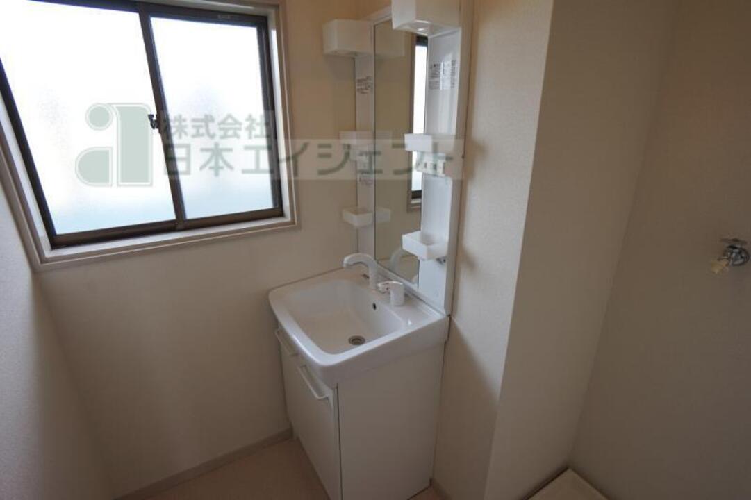 シャンプードレッサー