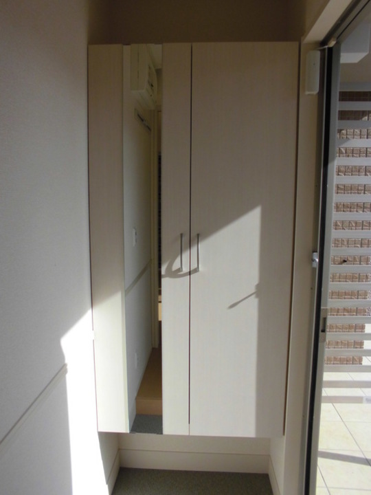 シューズボックス