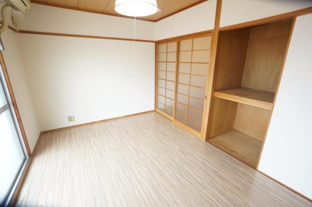 洋室