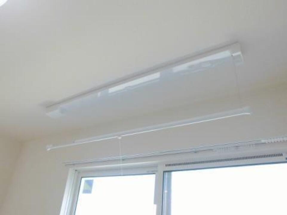 室内物干しユニット