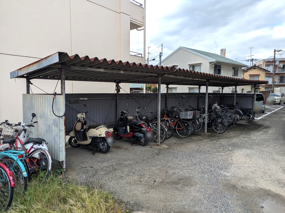 駐輪場