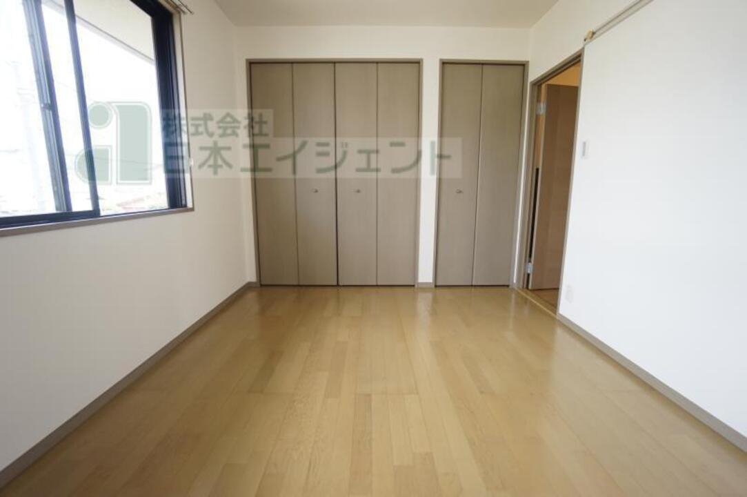洋室