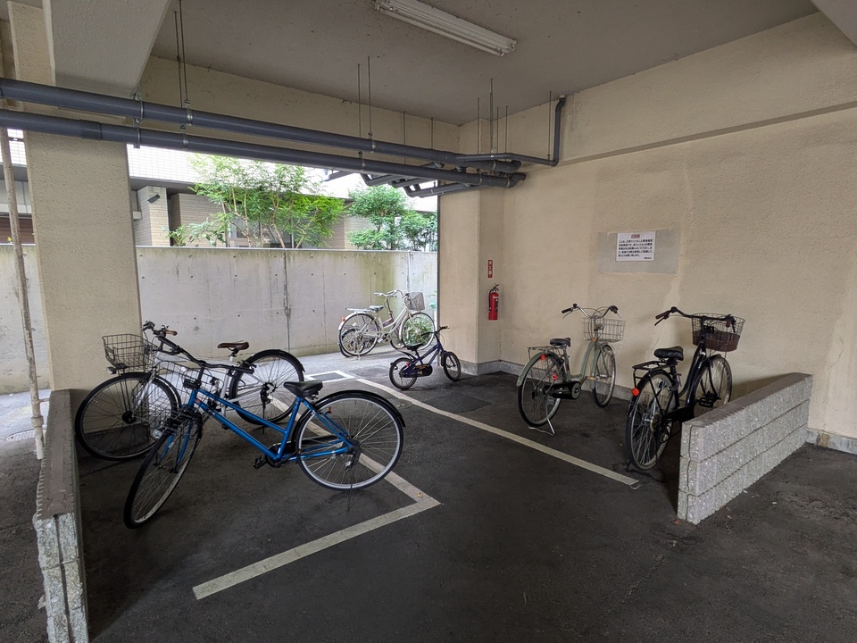 駐輪場