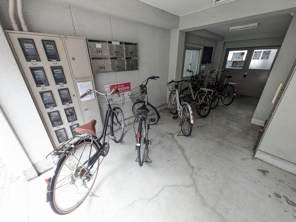 駐輪場