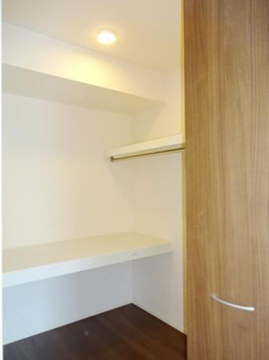 ウォークインクローゼット