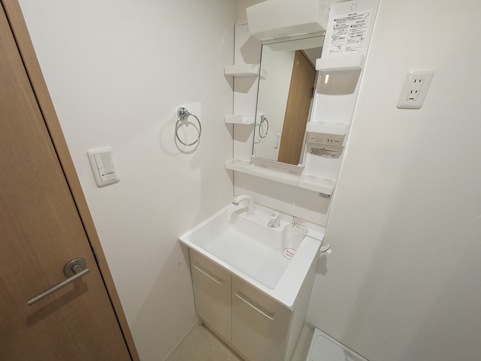 シャワー付き洗面台