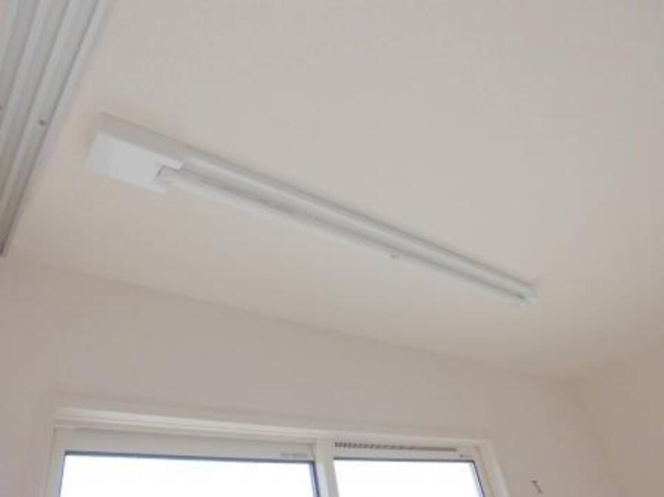 室内物干しユニット