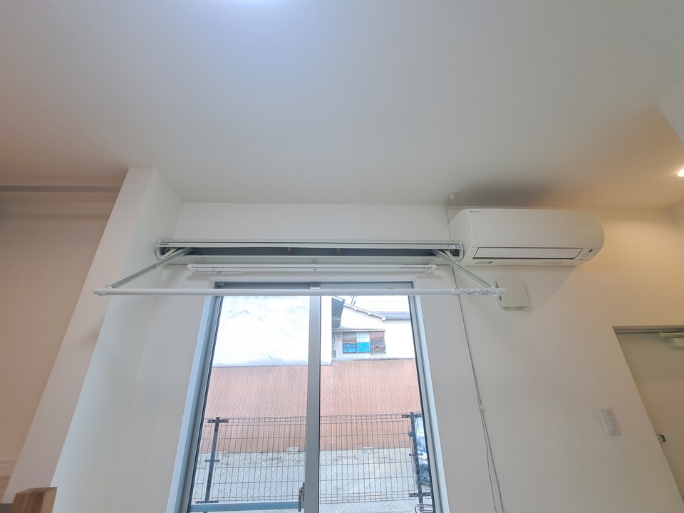 室内物干しユニット