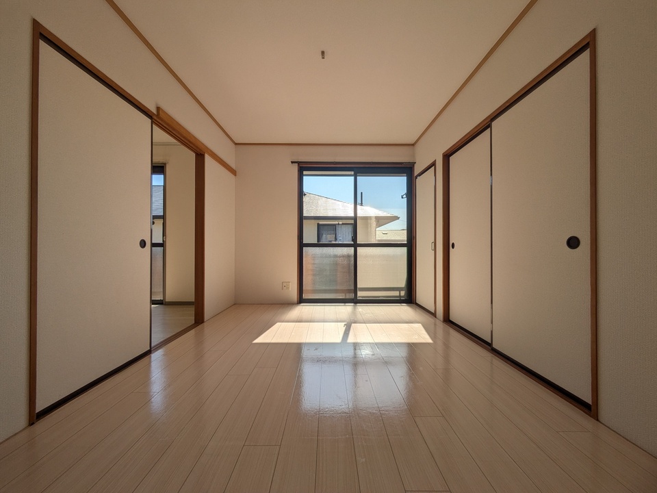 洋室（南西側）