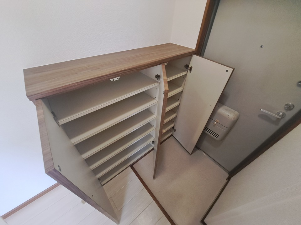 シューズボックス