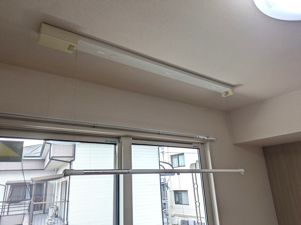 室内物干しユニット