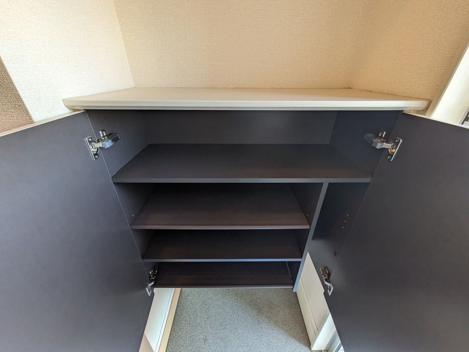 シューズボックス