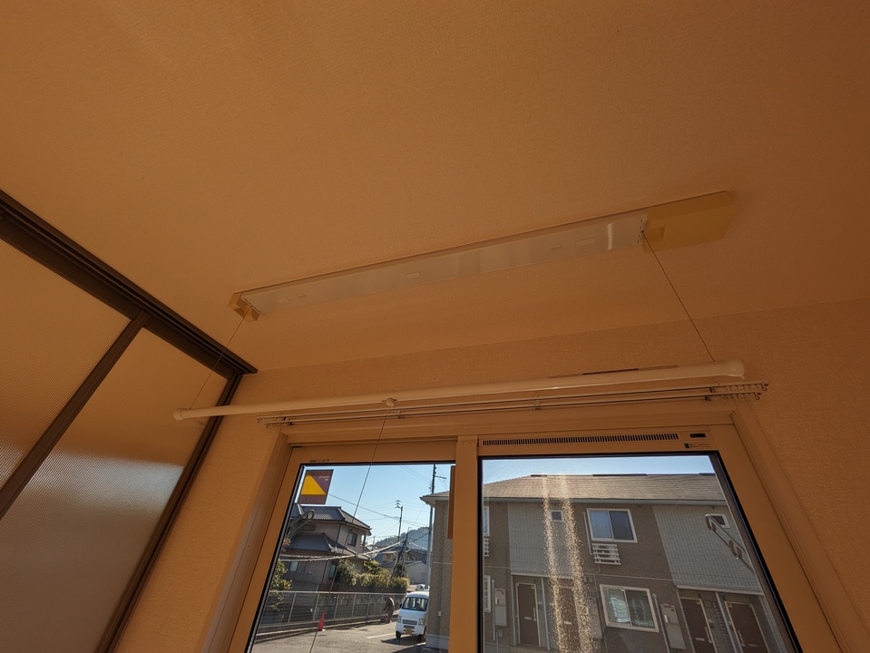 室内物干しユニット