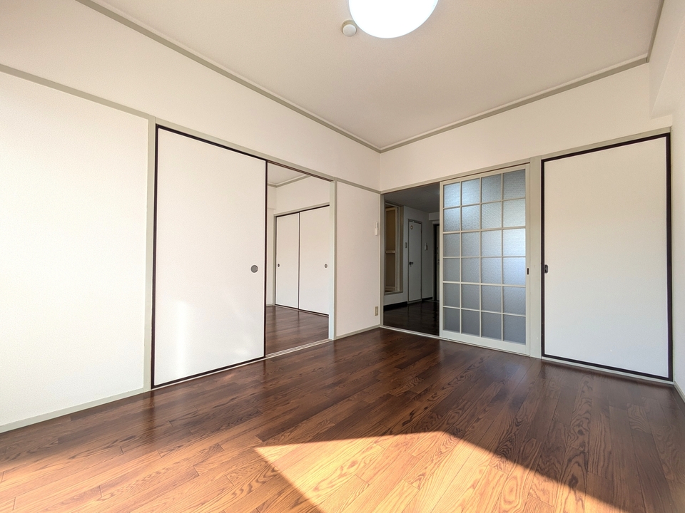 洋室（南東側）