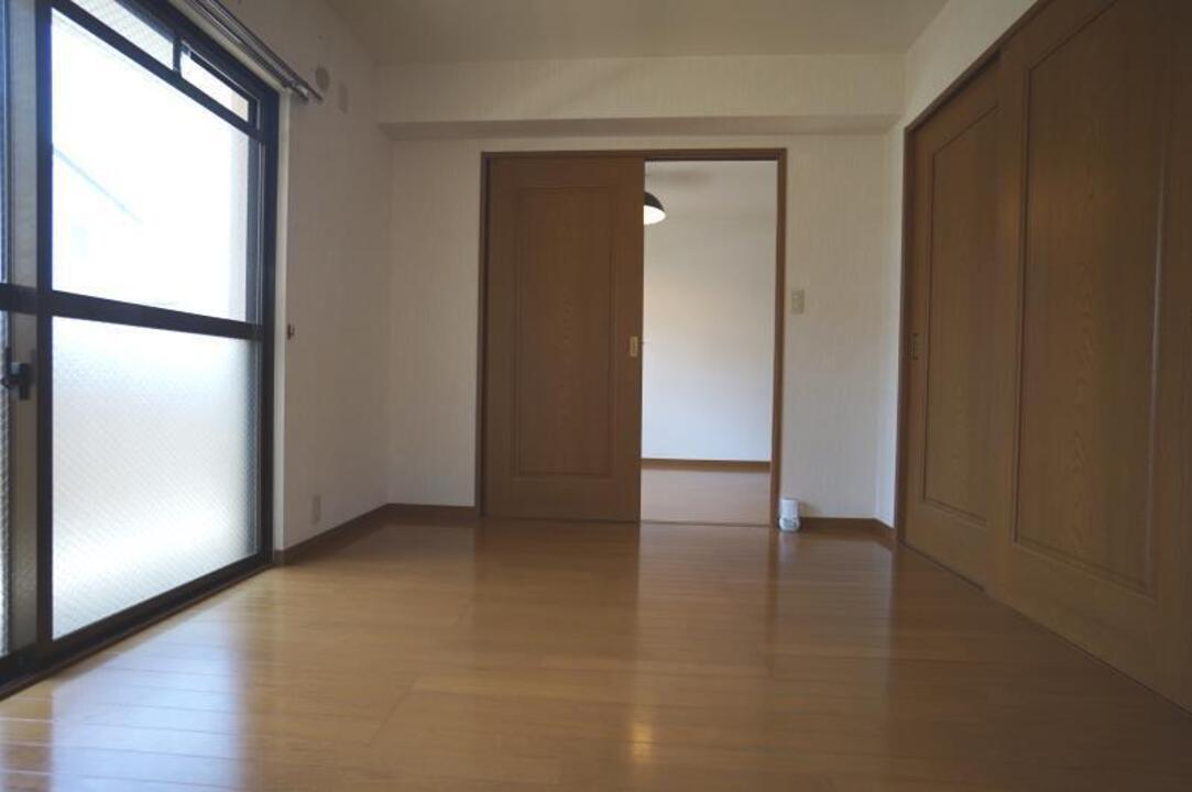 洋室