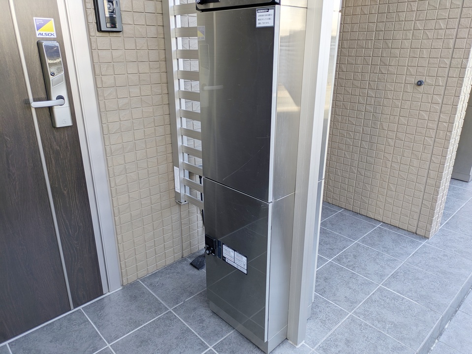 宅配ボックス