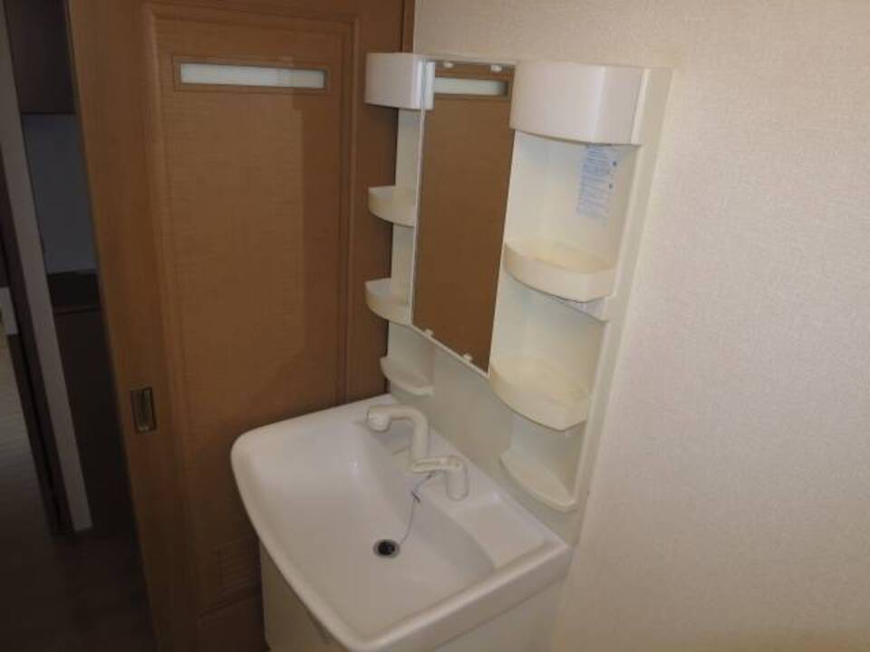 シャワー付洗面化粧台