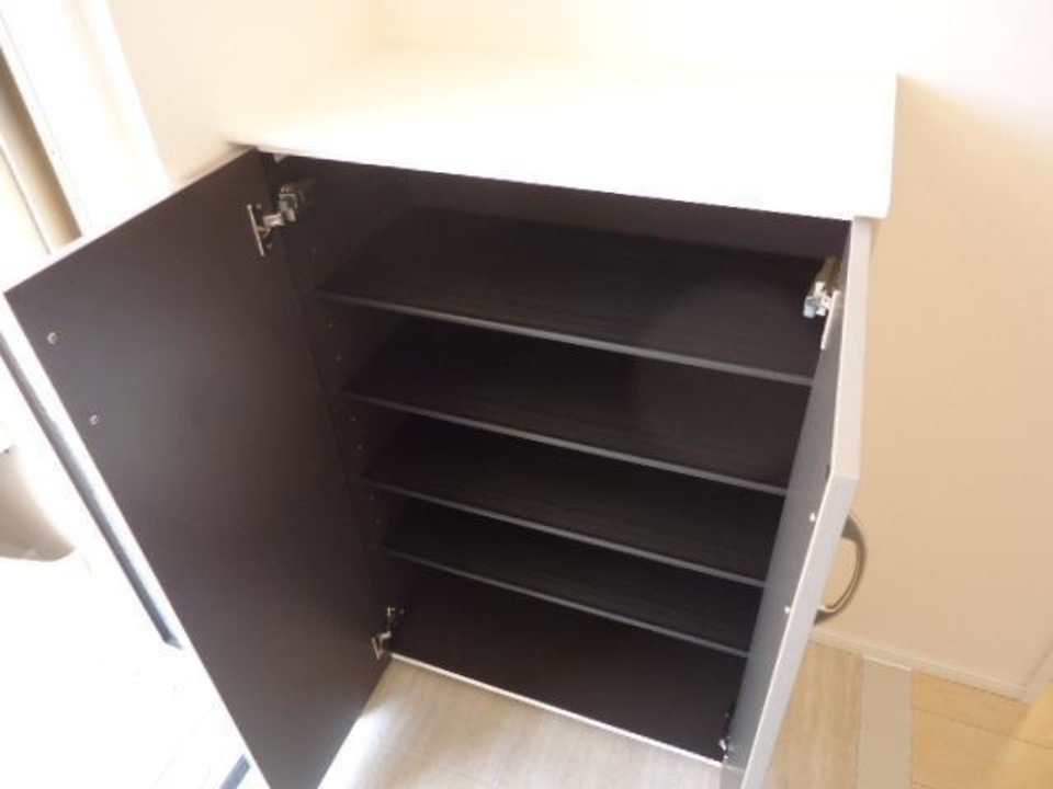 シューズボックス