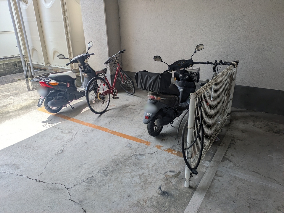 駐輪場