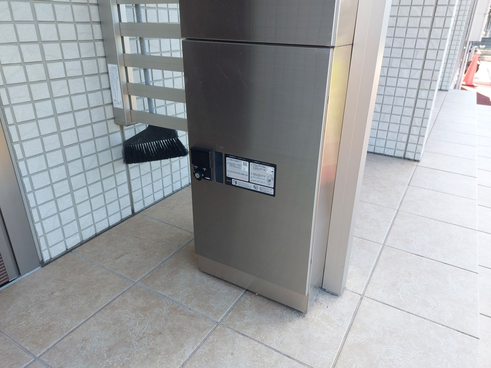 宅配ボックス