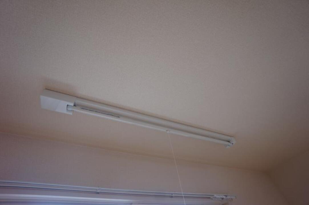 室内物干しユニット