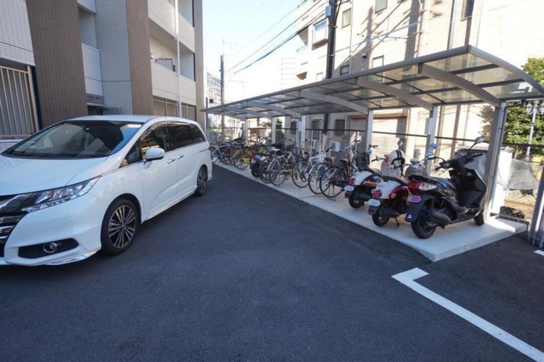 駐輪場